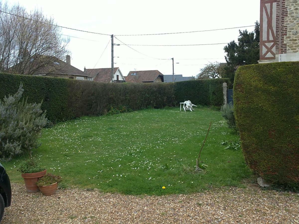 T1Bis A 7 Minutes A Pied De La Plage Et Du Centre Villers-sur-Mer Exterior photo